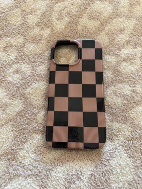 Velvet Caviar iPhone 16 pro max checkered Brown & Black Phone Case - like new!!